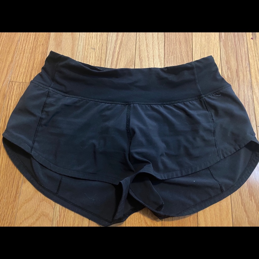 Black lululemon sped up shorts 0